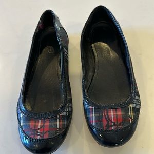 - Coach True Signature C Plaid Ballet Slide On Flats Black Patent Women’s …